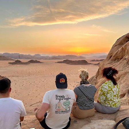 Rum Solaris Bubbles Camp Wadi Rum Ngoại thất bức ảnh