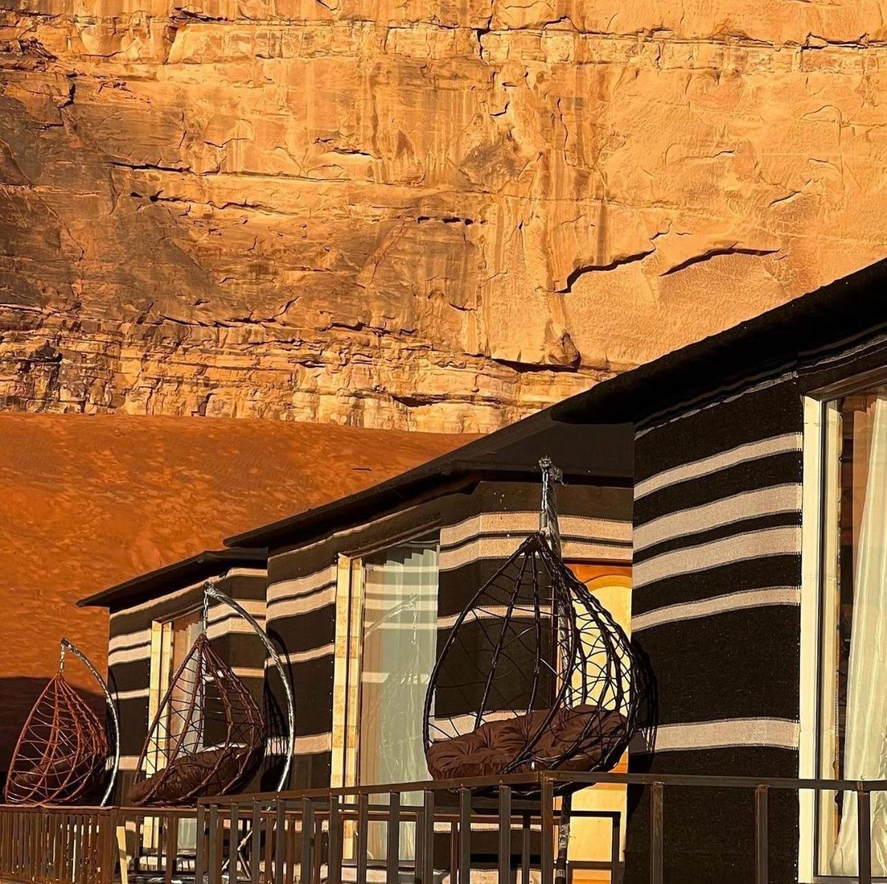 Rum Solaris Bubbles Camp Wadi Rum Ngoại thất bức ảnh