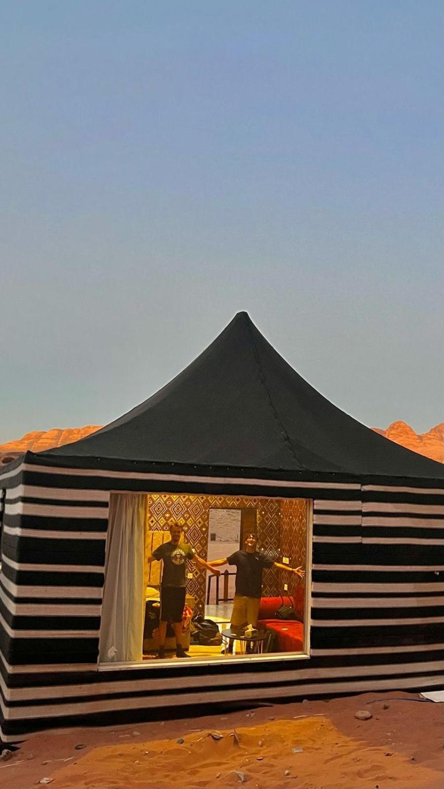 Rum Solaris Bubbles Camp Wadi Rum Ngoại thất bức ảnh
