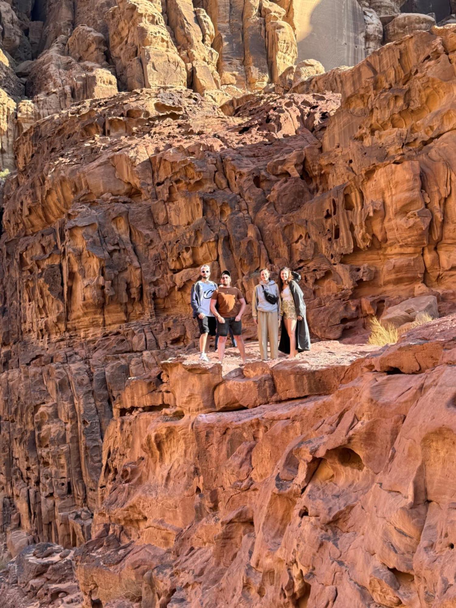 Rum Solaris Bubbles Camp Wadi Rum Ngoại thất bức ảnh