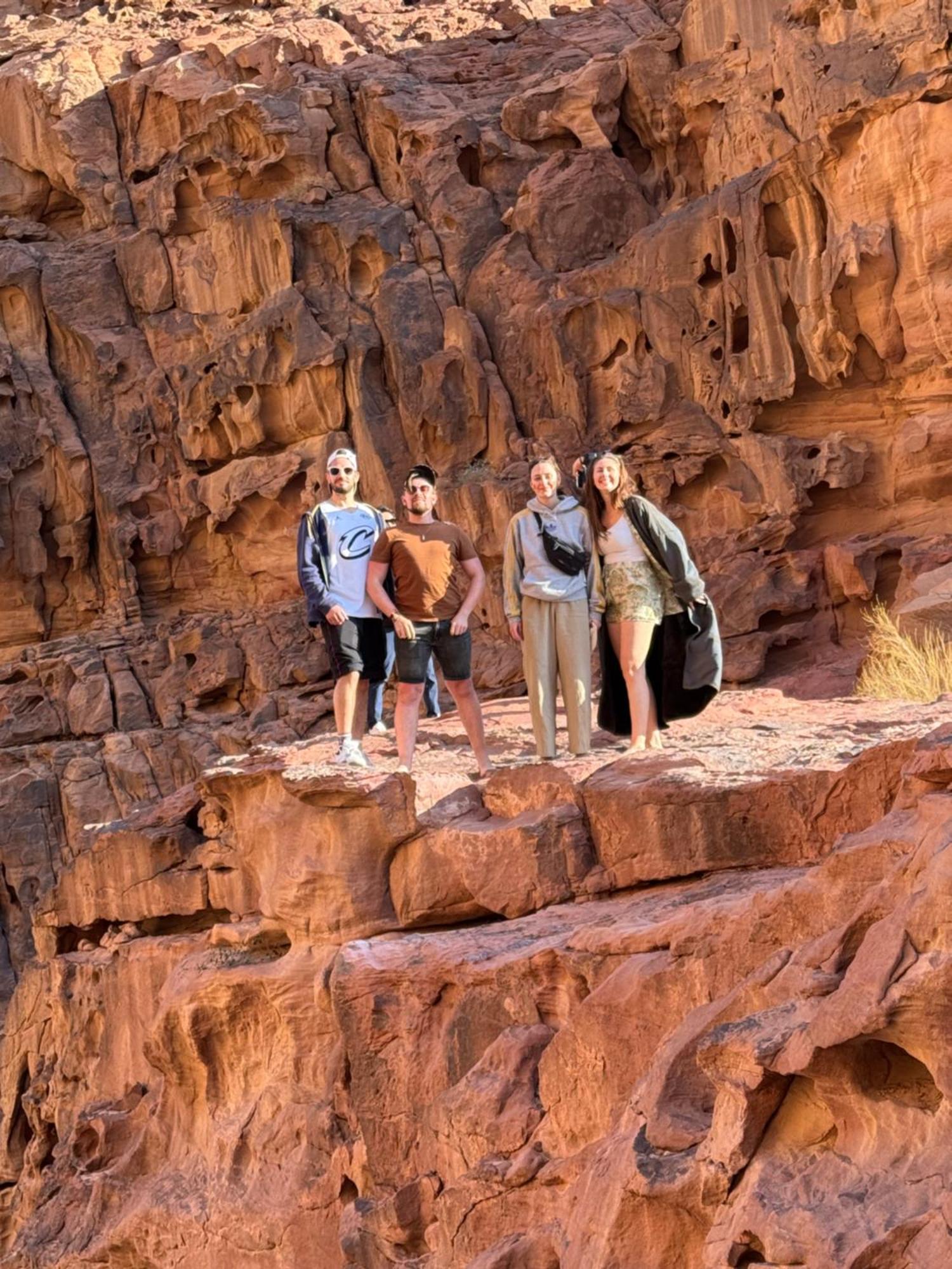 Rum Solaris Bubbles Camp Wadi Rum Ngoại thất bức ảnh